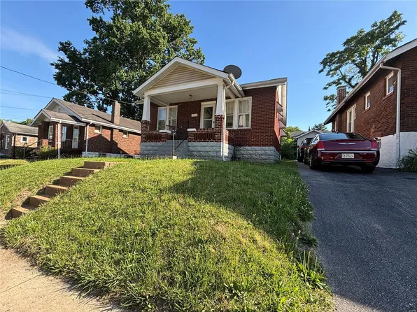 7324 Park Dr, Saint Louis, MO 63133
