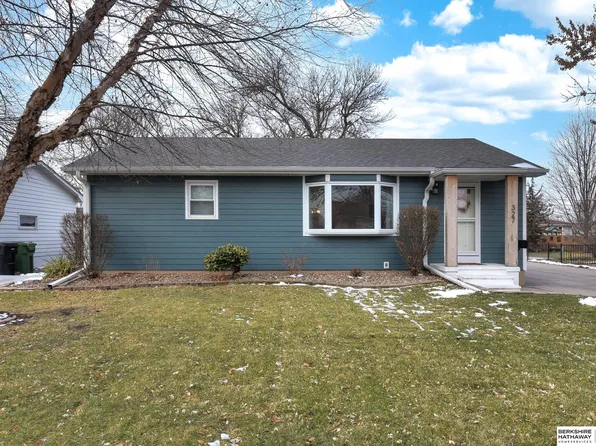 327 N William Ave, Fremont, NE 68025