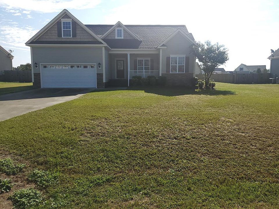 1st image of 310 Stillwater Creek Dr
