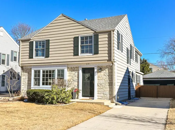 6108 North Shoreland AVENUE, Whitefish Bay, WI 53217