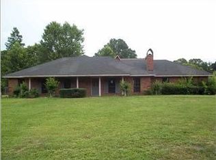 1932 Southwood Pl, Jackson, MS 39213