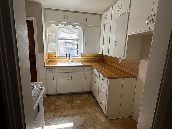 4th image of 1611 S Hughes St