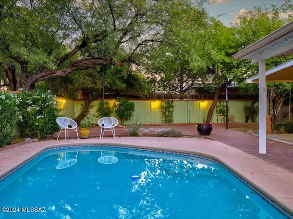 3449 E Edgemont St, Tucson, AZ 85716