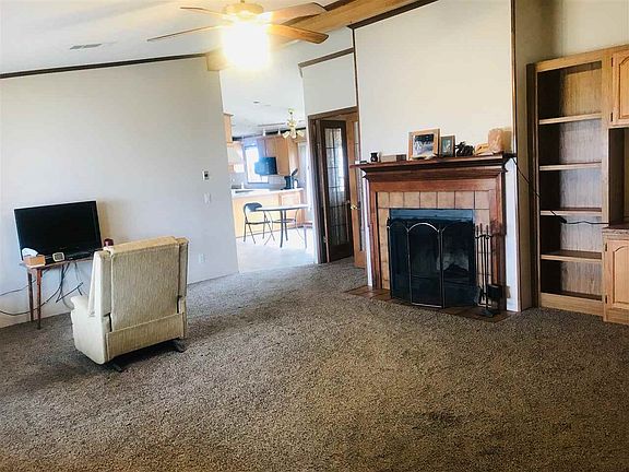 3rd image of 4707 W McGaffey St