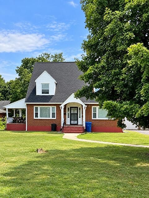 1st image of 2924 Cove Rd NW