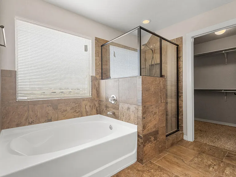 12664 Azulejos St — Photo 32