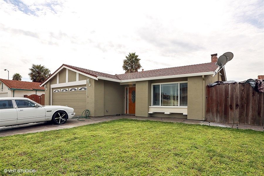 1st image of 32626 Muirwood Dr
