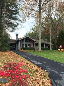 29 Stable Ln, Highlands, NC, 28741