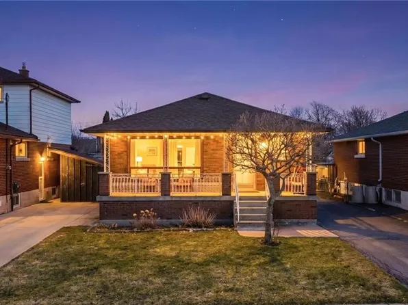 31 Terrace Dr, Hamilton, ON L9A 2Y5