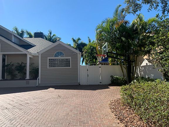 4th image of 5940 Seabird Dr S