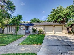 6202 Forest Cir, San Antonio, TX 78240