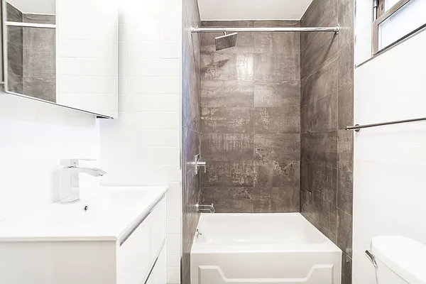 Rented by Gatsby Enterprises, LLC | media 18