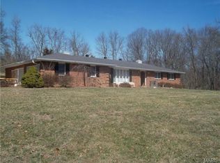 163 Horse Shoe Ln, Elsberry, MO 63343