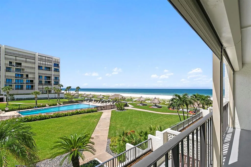 1400 Gulf Blvd — Photo 1