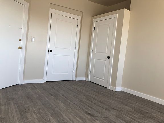 3rd image of 216 Fairmount Ave #16E