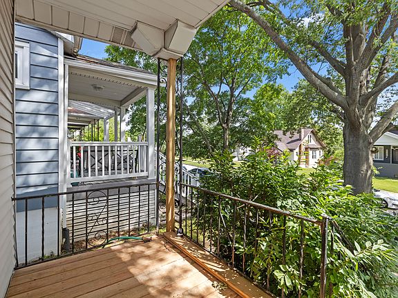 3rd image of 6055 Odell St
