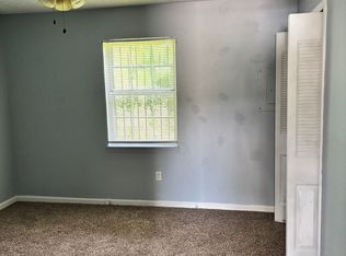 354 Shelby Ave, Radcliff, KY 40160