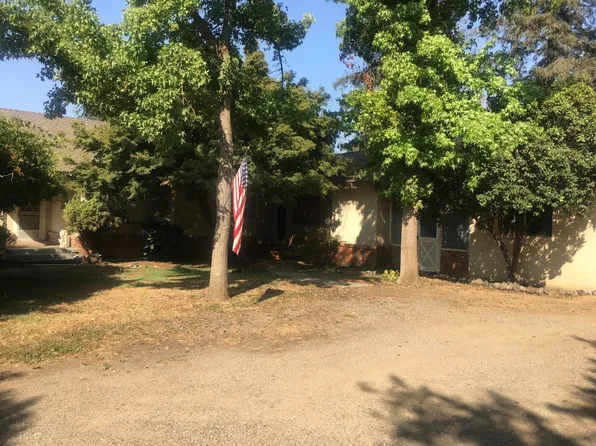1565 Gilman Rd, Gilroy, CA 95020