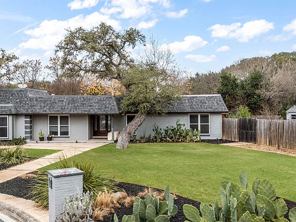 3rd image of 11510 Whisper Circle