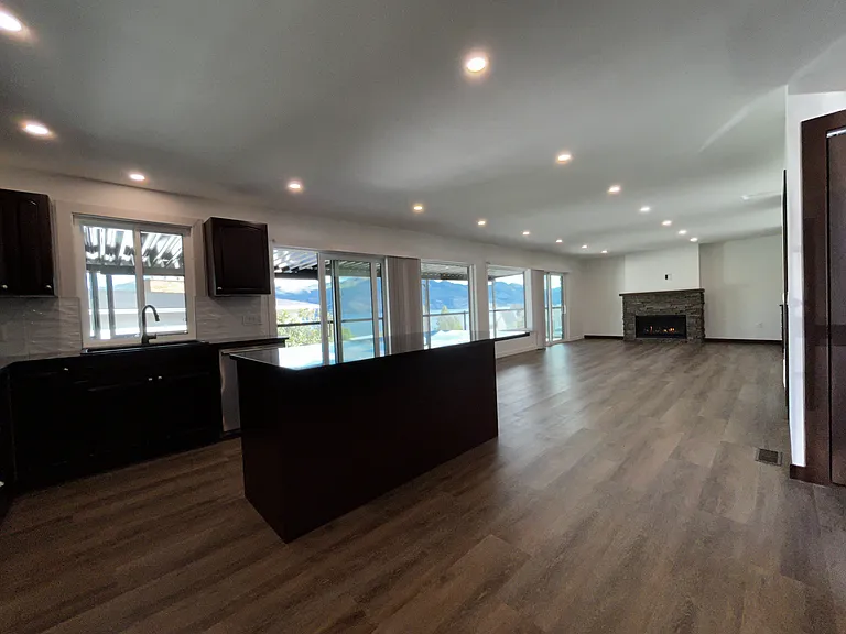 2169 Witt Rd — Photo 10