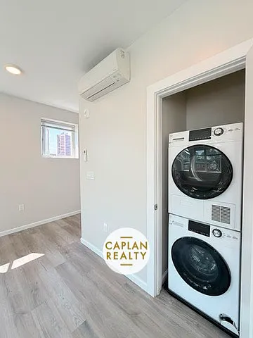 94 Olive St #2O1 — Photo 10
