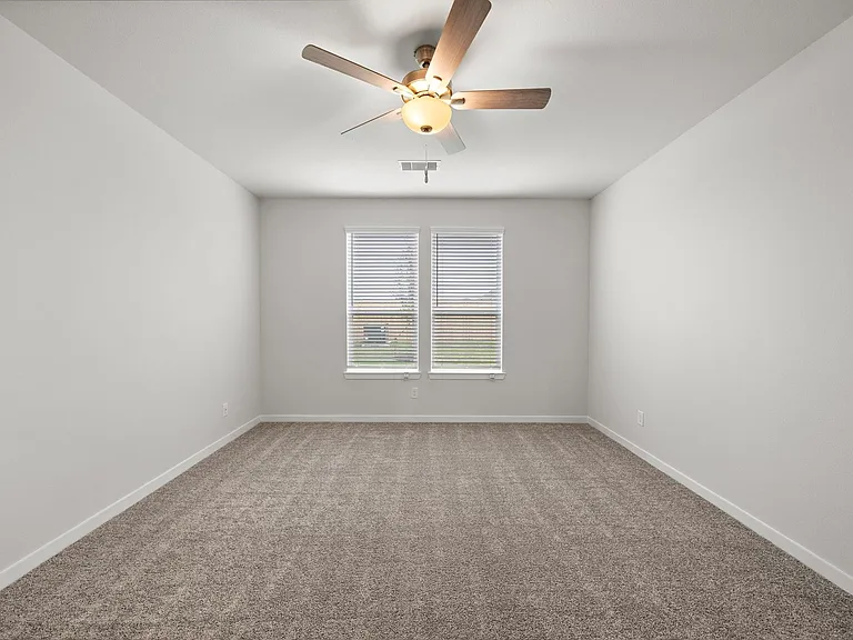 21134 Armstrong County Dr — Photo 11