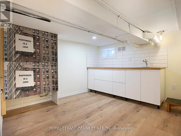 319 Concord Ave — Photo 13