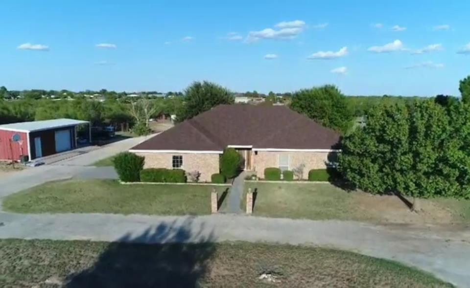 1st image of 1203 Buena Vista Dr