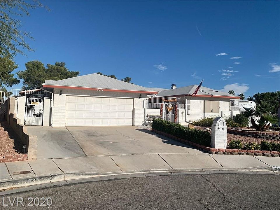 2nd image of 5040 Salinaz Cir