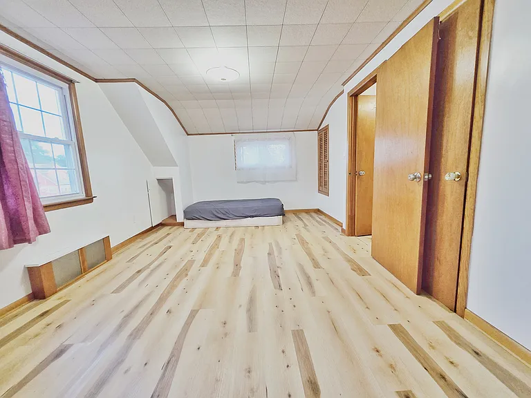 337 Haussner Pl — Photo 15