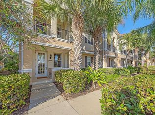 3760 82nd Avenue Cir E APT 101, Sarasota, FL 34243