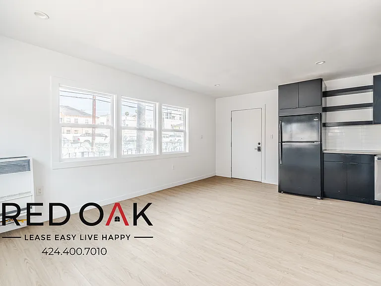 3152 James M Wood Blvd #3160 — Photo 5