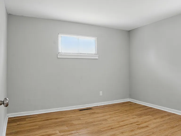 4857 Westgrove Rd — Photo 14