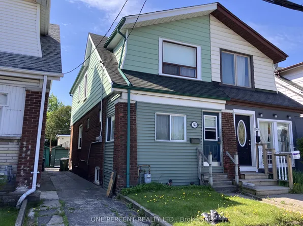 2461 Gerrard St E, Toronto, ON M4E 2G3