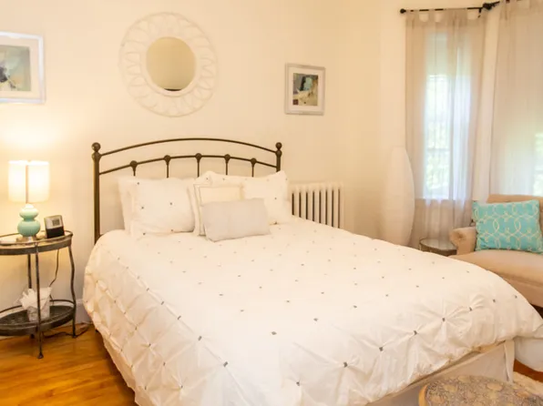 (undisclosed Address), Brookline, MA 02446