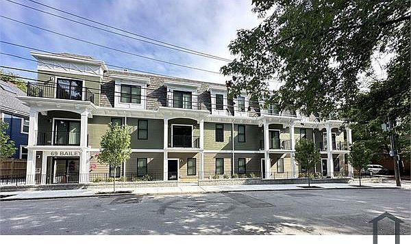 1st image of 69 Bailey St #101