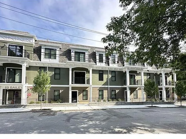 69 Bailey St #101, Dorchester Center, MA 02124