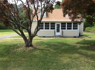 105 Newland Rd, Warsaw, VA 22572