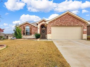 14480 Artisan Dr, Roanoke, TX 76052