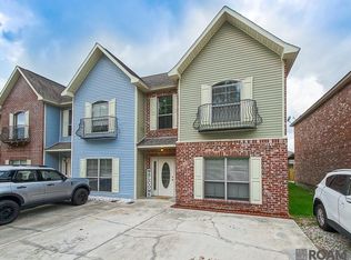 24117 Chateau De Chene Blvd, Walker, LA 70785