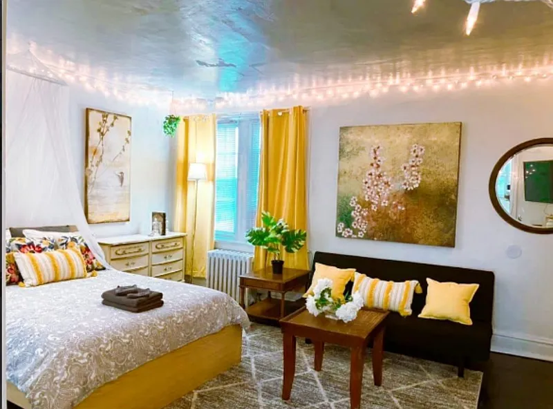 Studio, 1.0 bath, 550 sqft, $795 — Photo 2