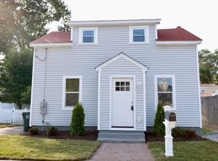 13 Lakeview Dr, Smithfield, RI 02828