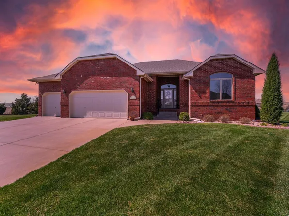 2153 S Sierra Hills Cir, Wichita, KS 67230