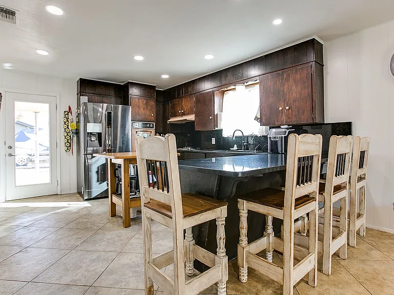 1510 Loop Dr — Photo 23