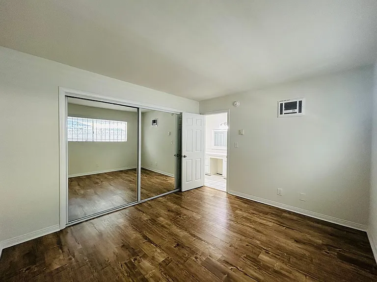 3550 Jasmine Ave #3556 — Photo 15