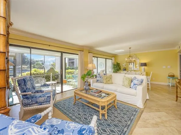 544 Retreat DR #101, NAPLES, FL 34110