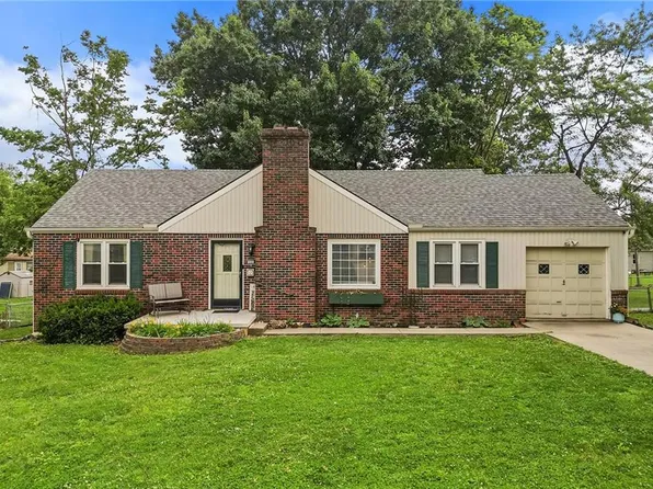 111 Northview Dr, Excelsior Springs, MO 64024