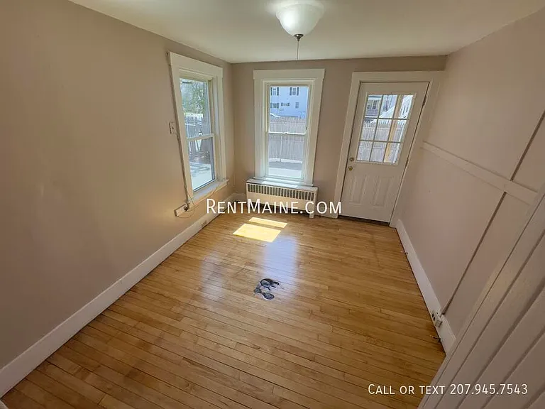 145 Essex St #B — Photo 4