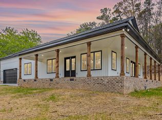 376 Wolfe St, Cohutta, GA 30710