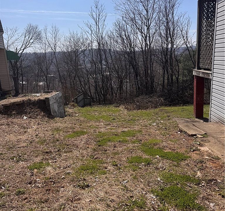 1st image of 301 Fair Oaks St